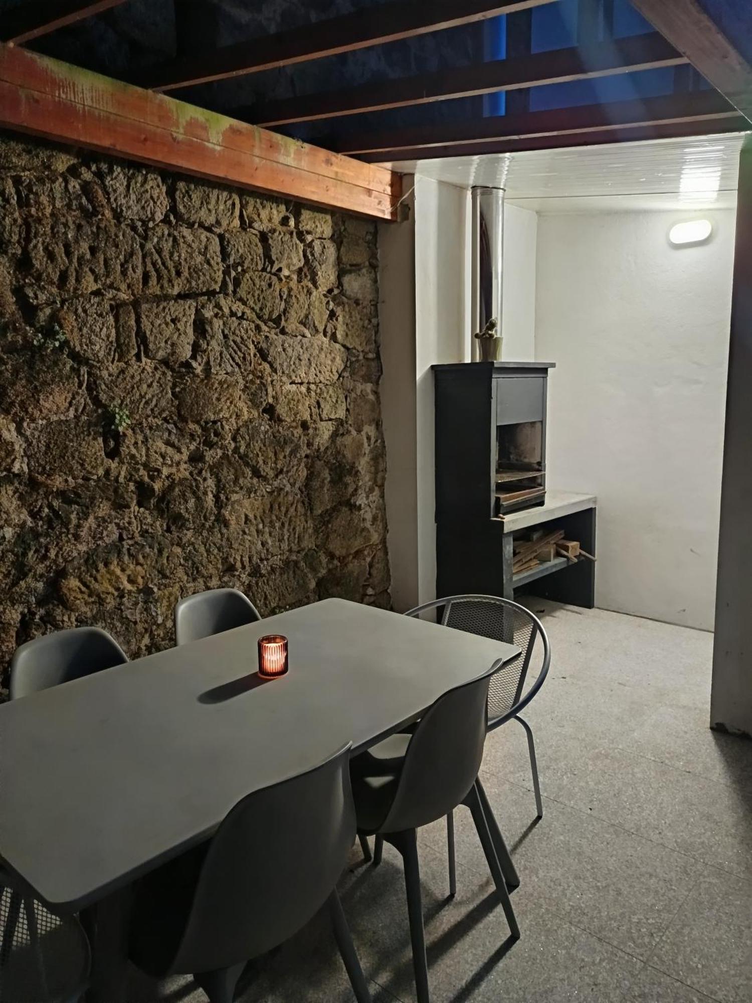 הוילה ווזלה Casa Alem Da Ponte מראה חיצוני תמונה