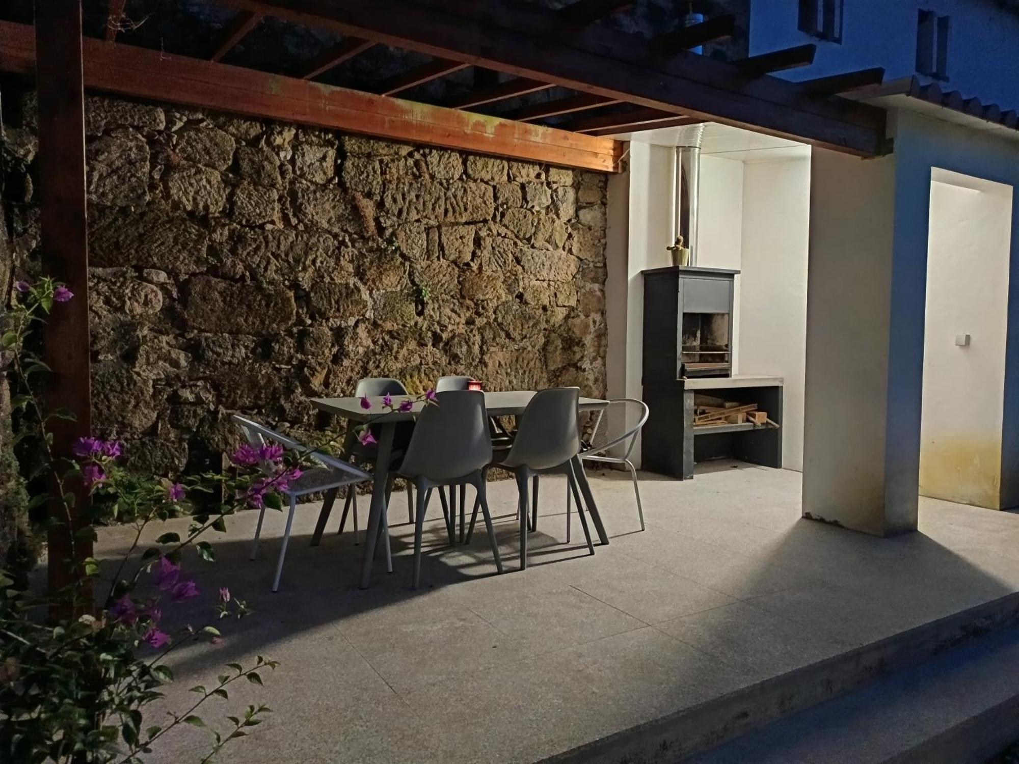 הוילה ווזלה Casa Alem Da Ponte מראה חיצוני תמונה